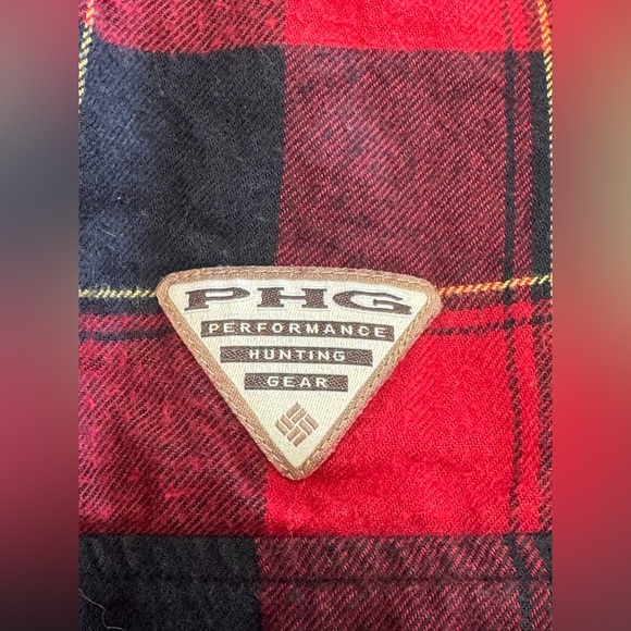 Columbia Shirt Mens Size Med Red Plaid Flannel PHG Performance Hunting Outdoors - Picture 7 of 10